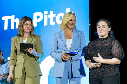News rebecca-harmes-the-pitch-1