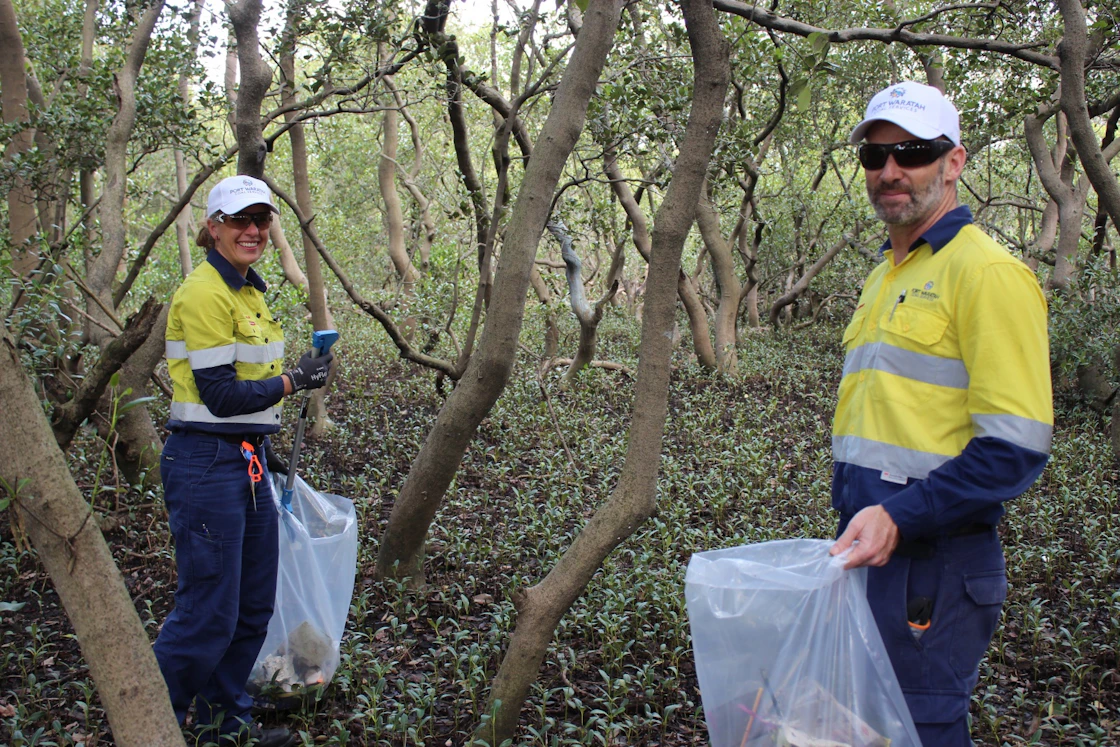 Our-Partners Clean-Up-Days IMG-9798
