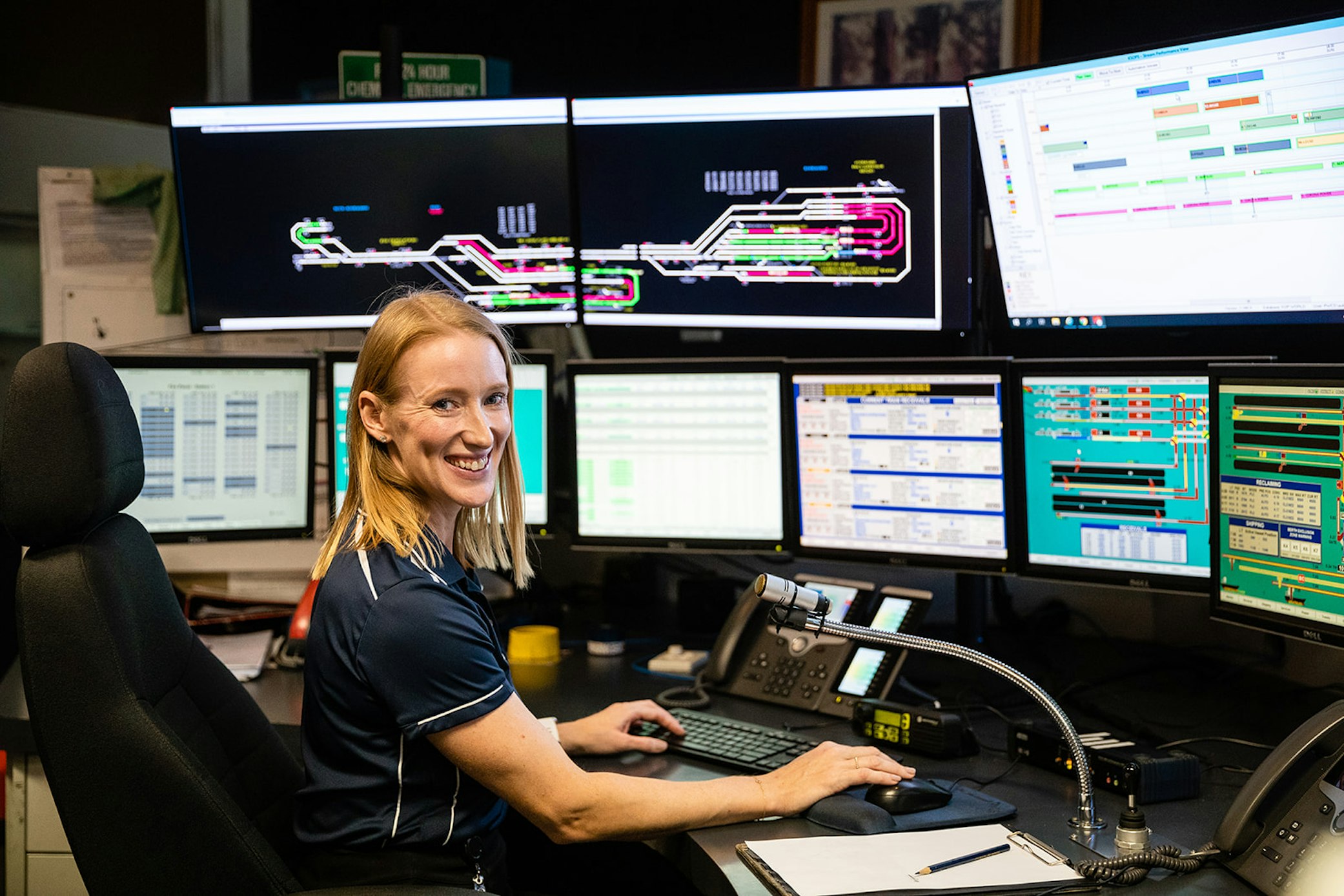 Staging Port-Waratah-Coal-Services-1319