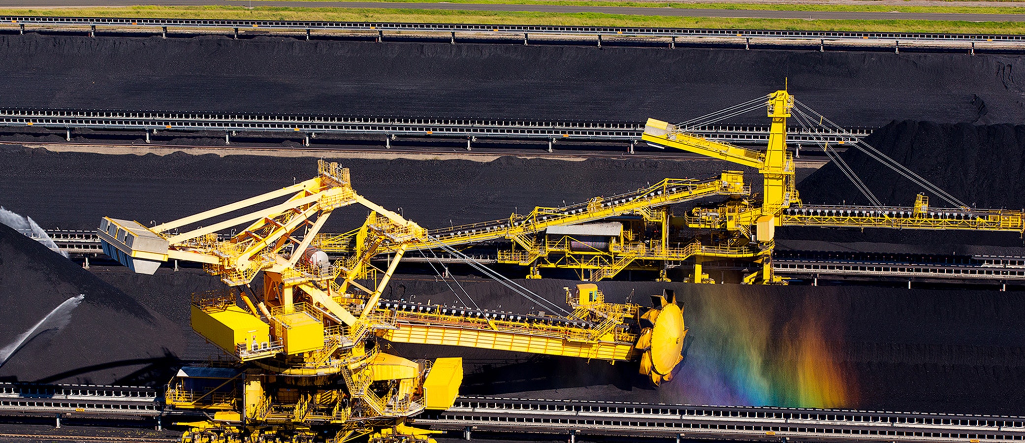 Suppliers suppliers-full-width