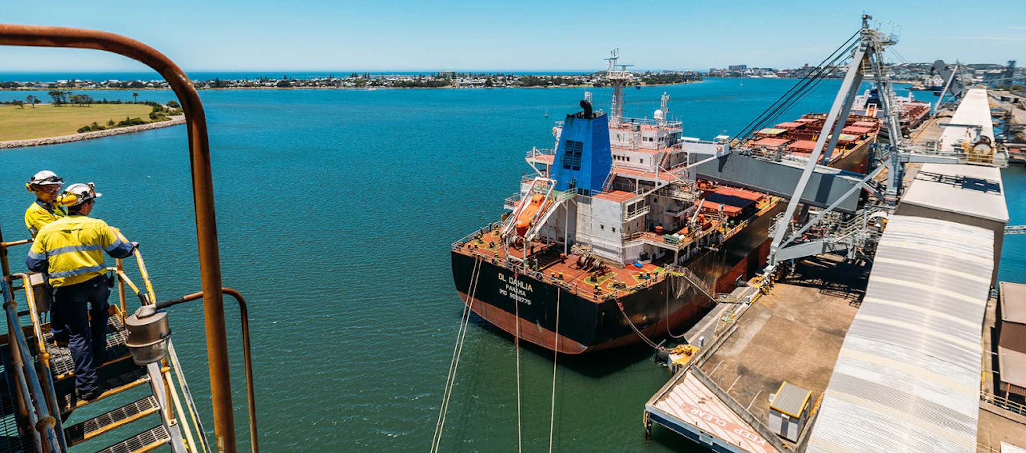 Sustainability Licence-To-Operate cropped-images Shiploading-CCT-PWC-2024-1068-websize-1-245-1314-581-1742257337